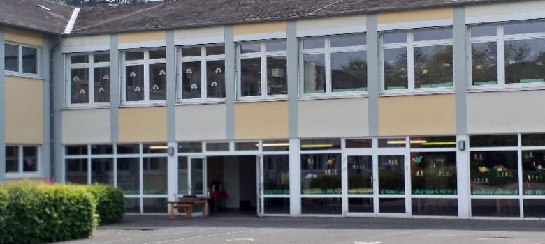 Vue extérieure de l'école primaire de Bollendorf